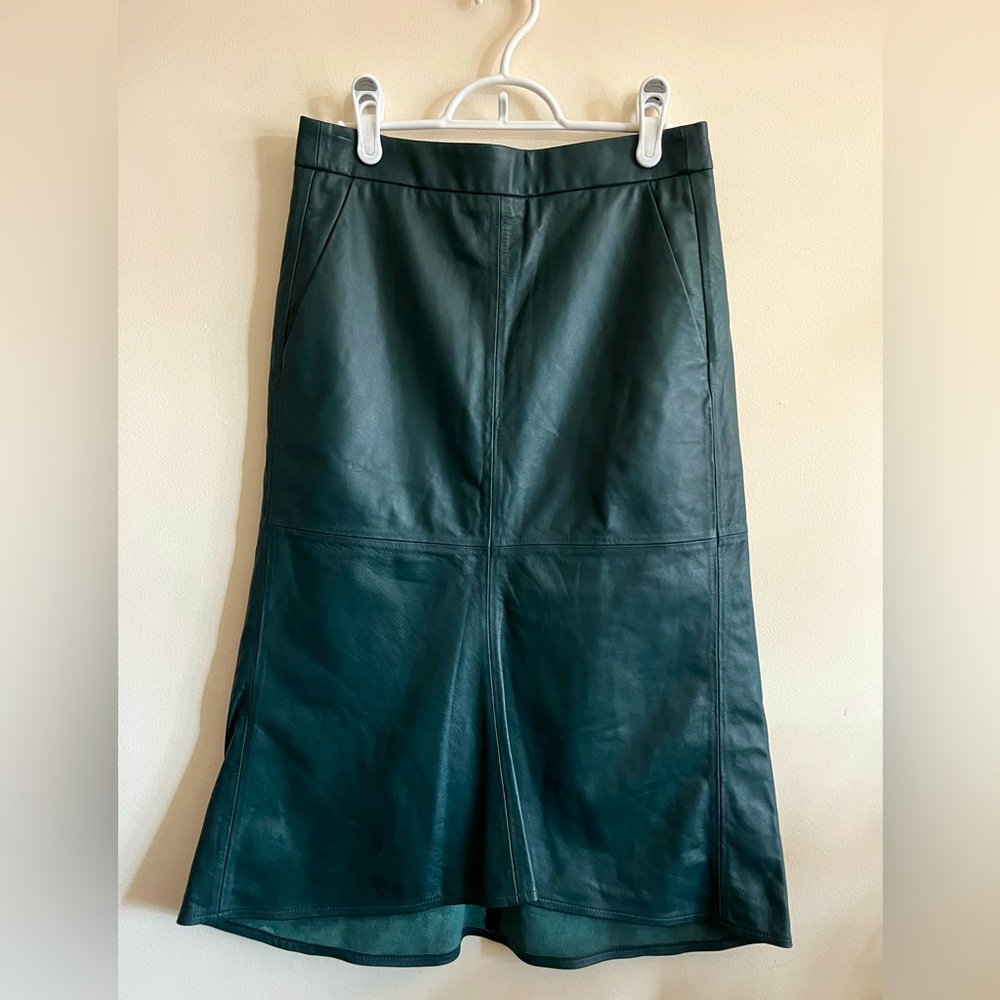 NWT emerald green lamb leather midi skirt